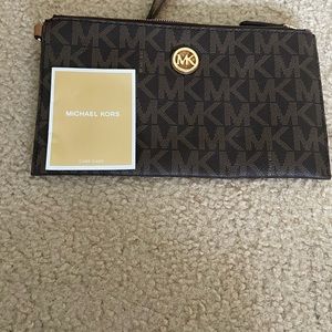 Michael Kors clutch wallet